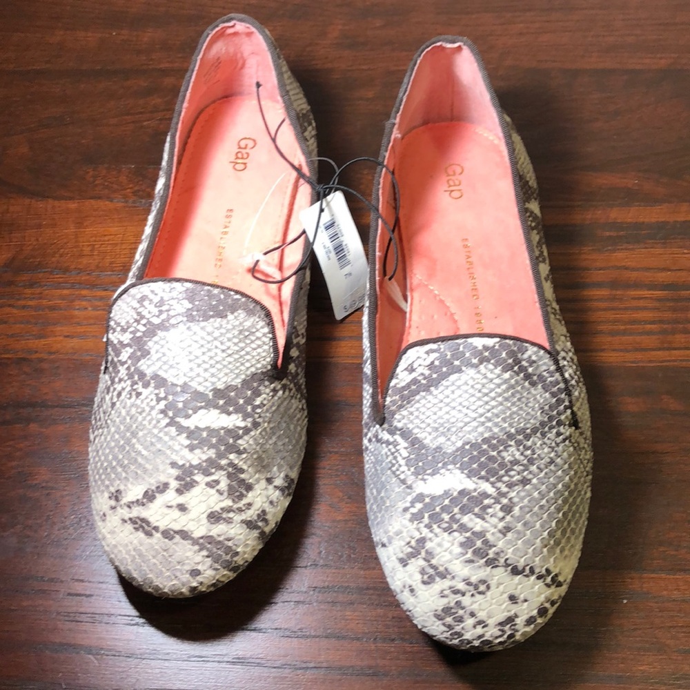 Gap Snakeskin  leather Loafers/flats